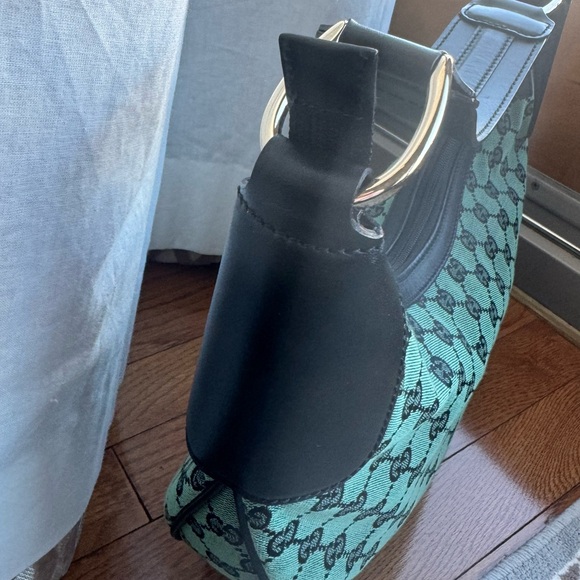Gucci Green Monogram Shoulder Bag - Picture 6 of 12
